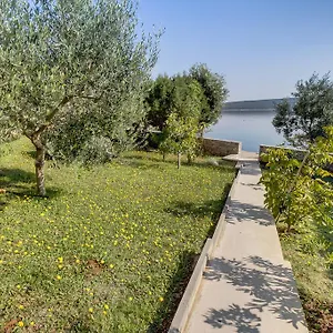 Del Sole , Nerezine Chorvatsko